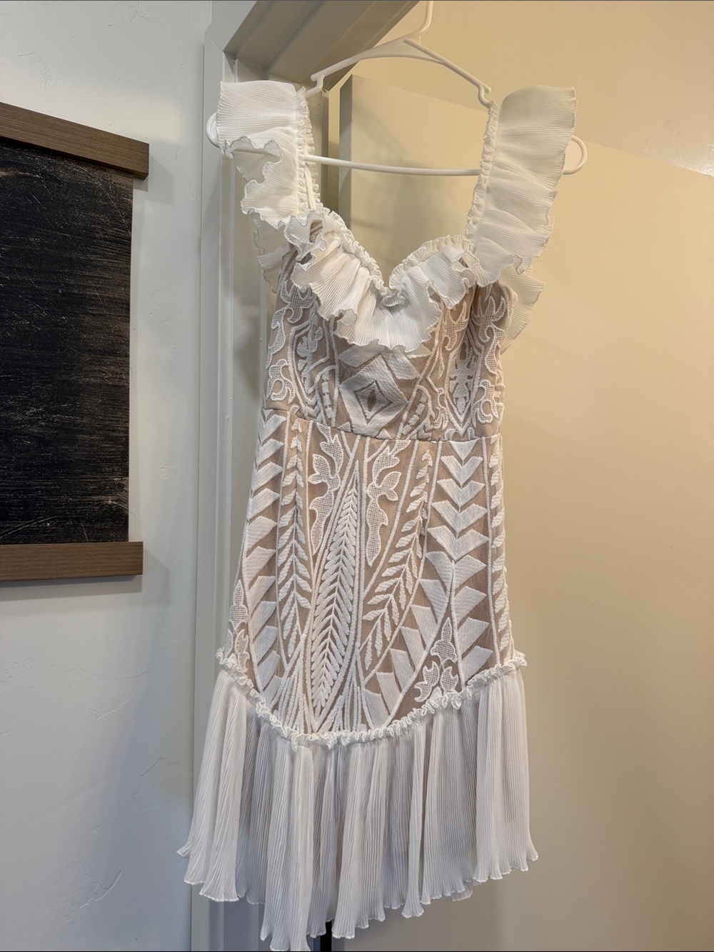 Selfie Leslie White Lace Embroidered Ruffle Strap Mini Dress